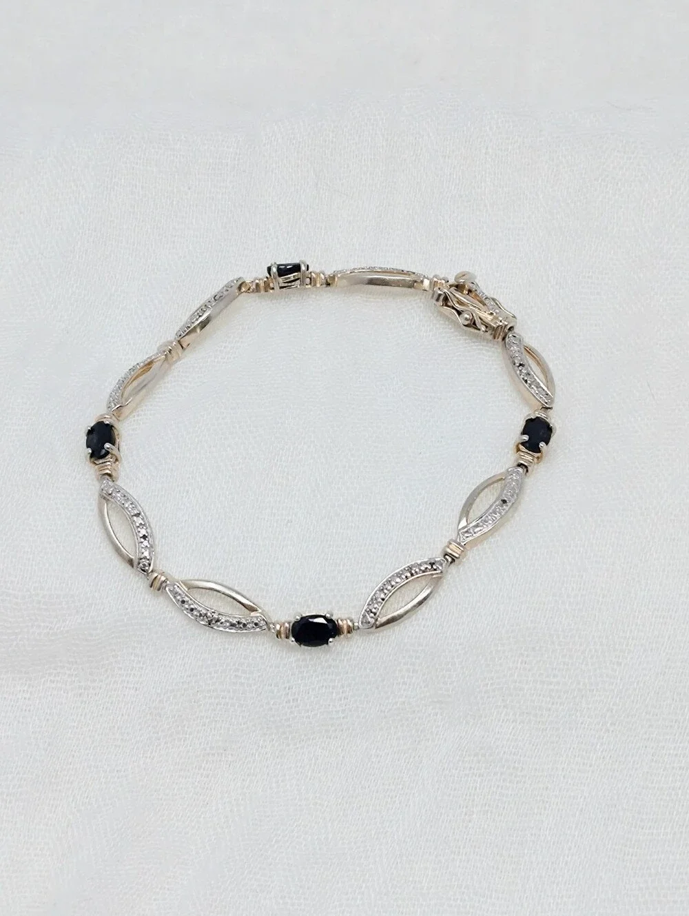 Vintage 925 Sterling Silver Genuine Sapphire Classy Tennis Bracelet